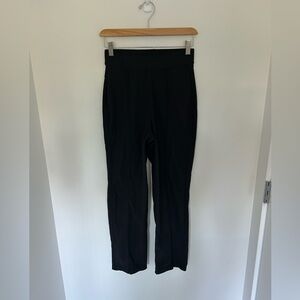 Lululemon Urban Strides Super High-Rise Pant 25"
Black